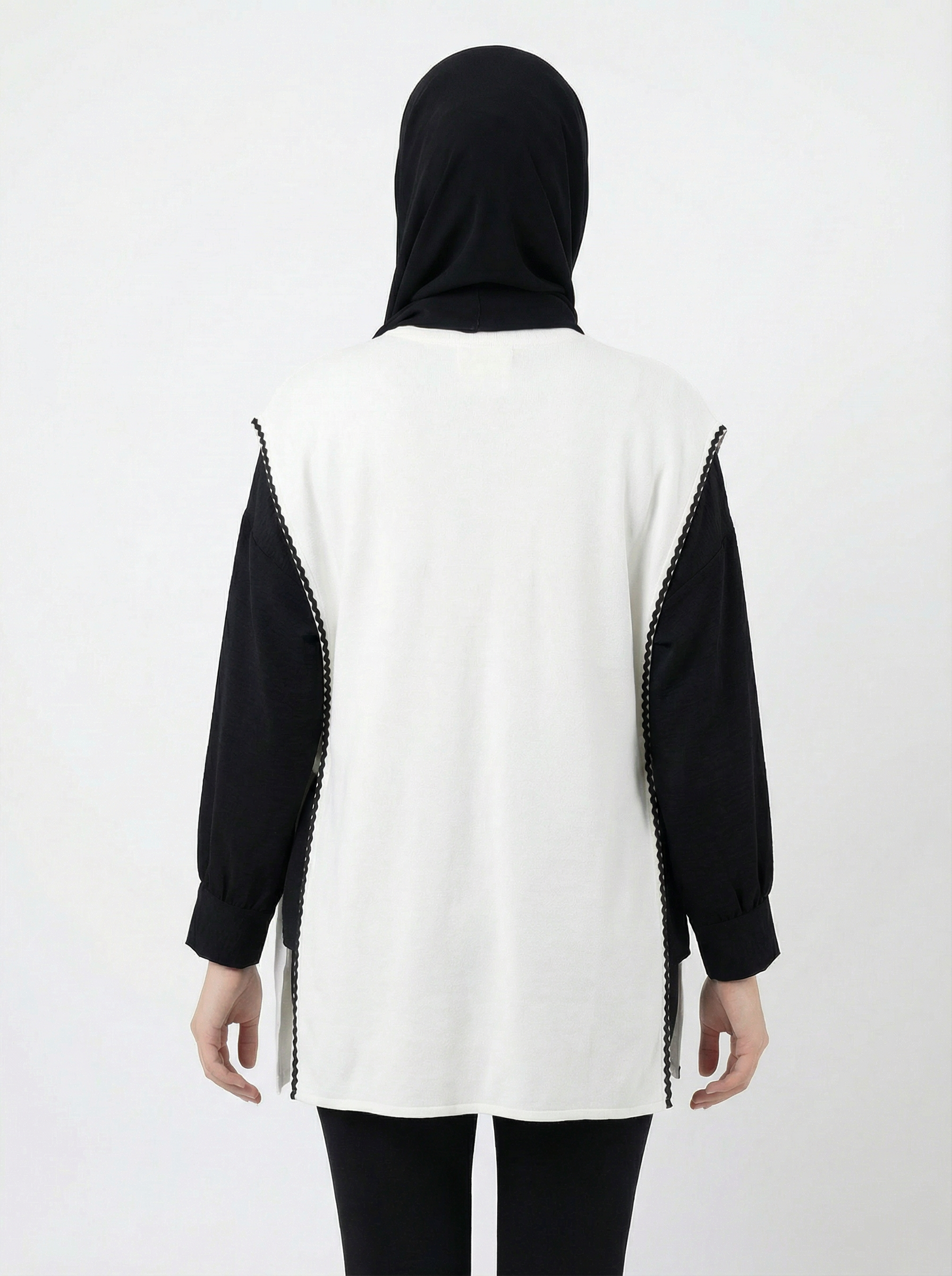 The Easy Vest in Off-White
