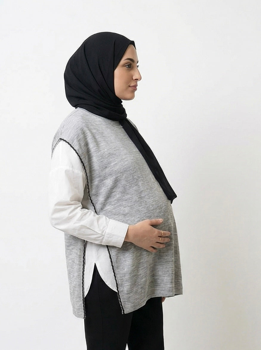 The Easy Vest in Light Grey