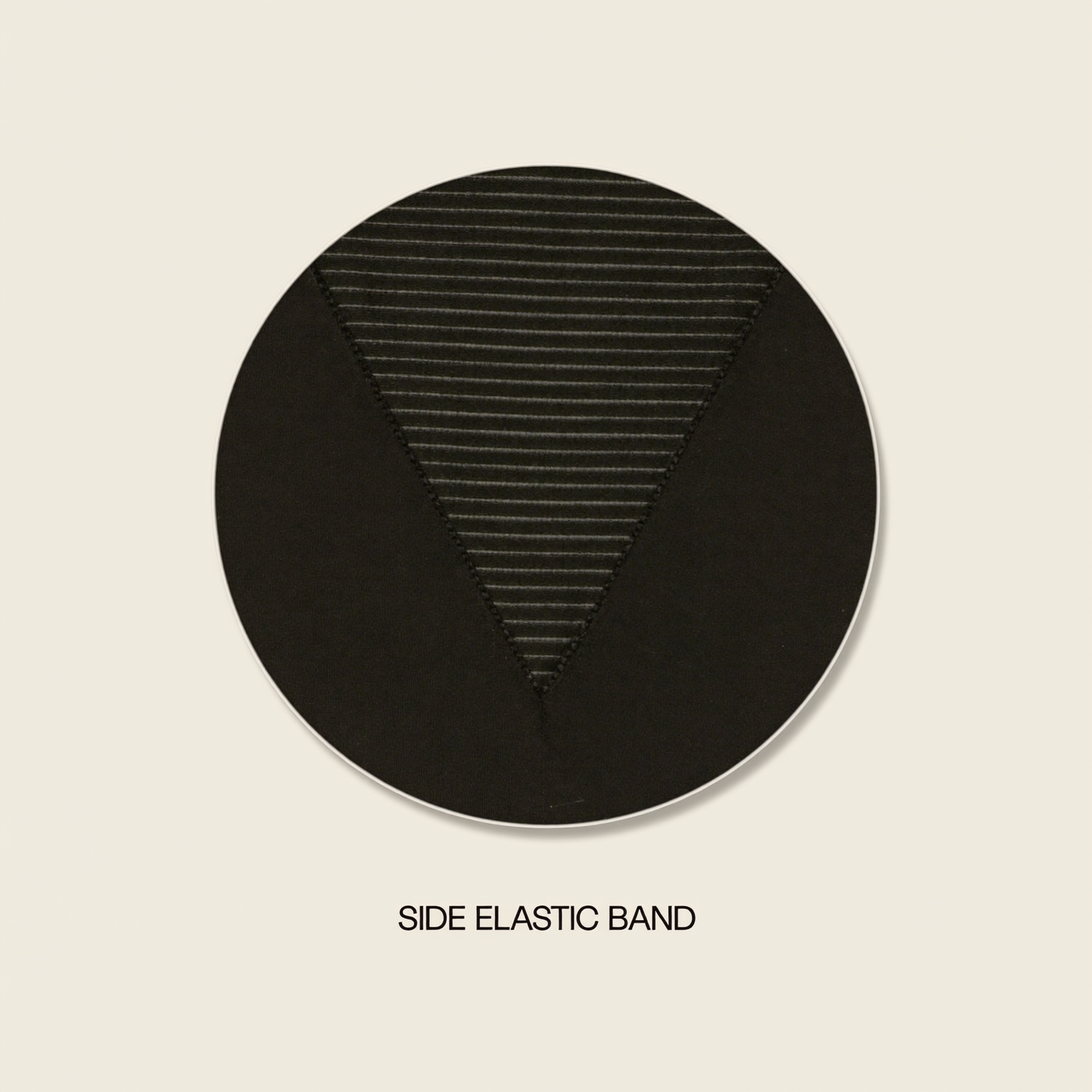 The Black Essencial Pants